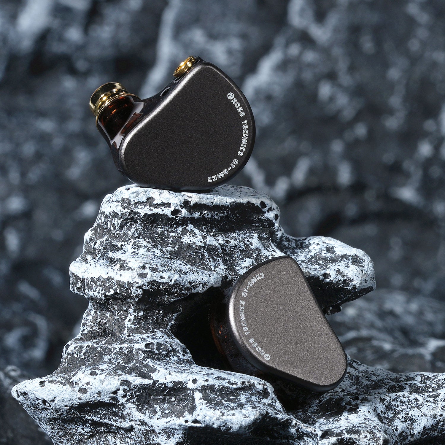 ROSESELSA QT9-MK3, 1DD+4BA Hybrid In Ear Monitors, HIFI Wired Earphones with Detachable IEM Cable