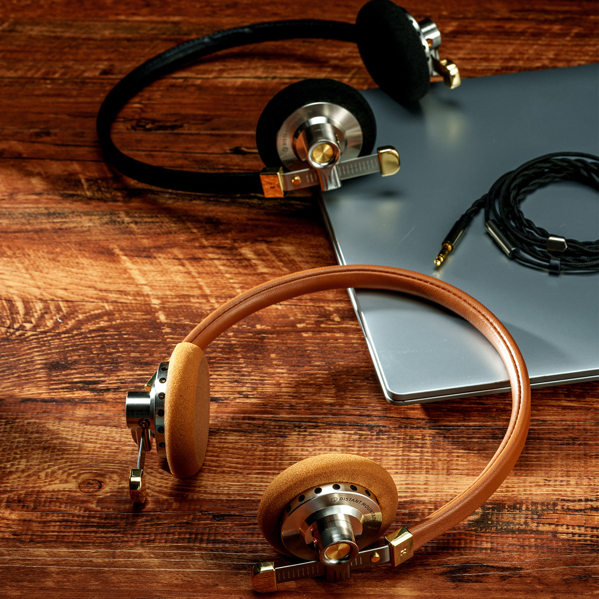 ROSESELSA Distant Mountain On Ear Wired Headphones, HIFI OOTD Vintage Headsets, Metal & Leather Earphones, 40mm DD MMCX 3.5mm